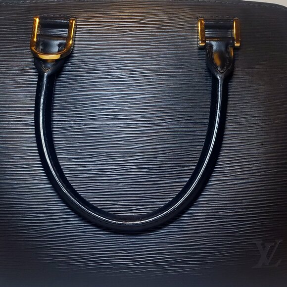 Authentic Black Louis Vuitton Pont Neuf Hand Bag - Picture 1 of 7